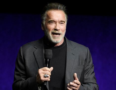 Arnold Schwarzenegger presenta su libro de autoayuda en el que